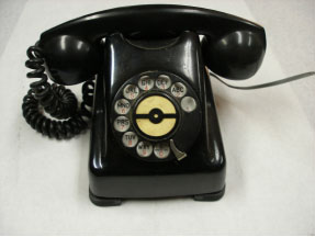 vintage black telephone